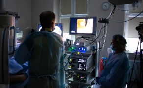 opm-operacja-jednorazowy-endoskop
