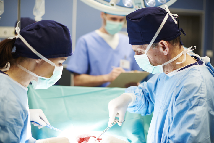 opm-dlaszpitali-jak-polskie-spoleczenstwo-podchodzi-do-transplantologii