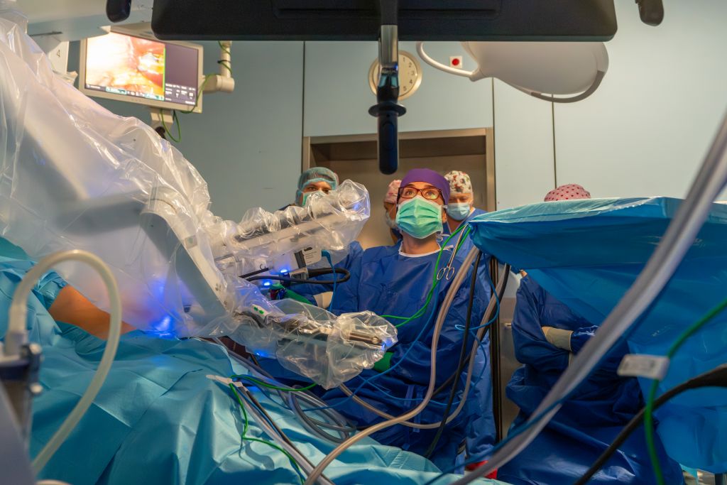 opm-dlaszpitali-systemu-robotycznego