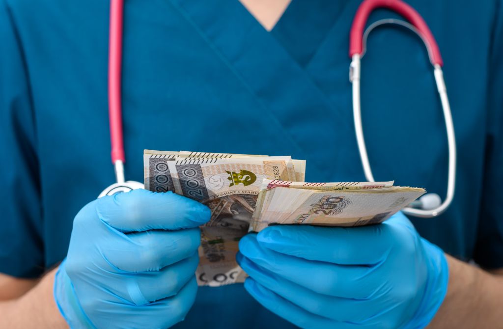 opm-dlaszpitali-podwyżki-dla